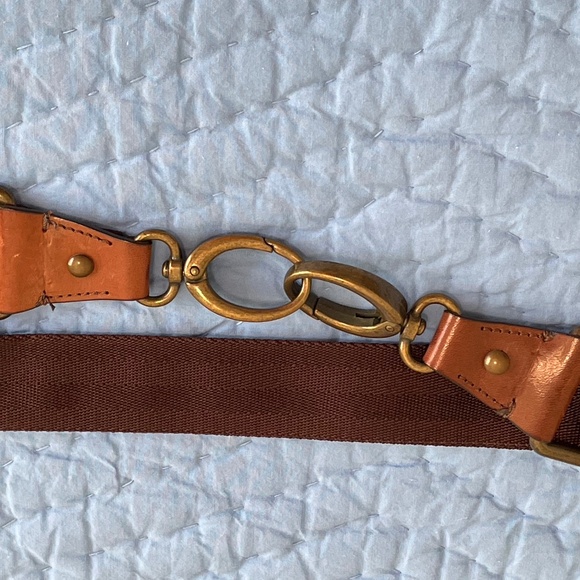 LAST CALL: MARNI Vintage Y2K F/W 2005 Resin Jewel Belt Sz S/M (26” – 34”) - Picture 4 of 6